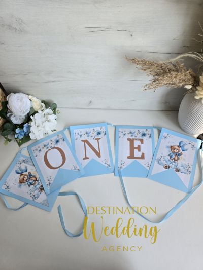 🎉 Банер за рожден ден „ONE“ – в синьо с мечета