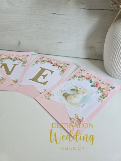 🎀 Банер за рожден ден „ONE“ – Зайче в розово