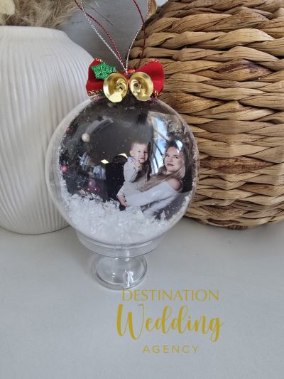 Персонализирана коледна топка със снимки от двете страни – 10 см 🎄❤️